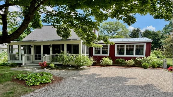 Laurel Cottage - Image 1
